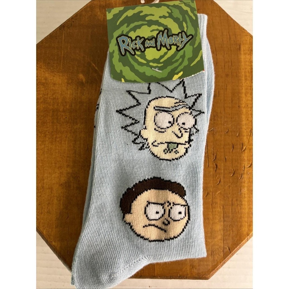 Bioworld Rick and Morty Mens Crew Socks Light Blue Size 8-12 Adult Swim NEW